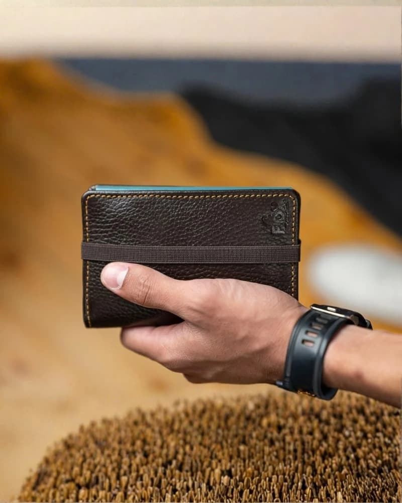 Di Pelle Genuine Leather Passport Case — 7b4a2a — 4