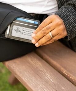 كراتة وحافظة كروت من الجلد طبيعي للرجال والنساء مقاس 11*8 سم بها 8 جيوب، تحمل حتى 12 كرت 9 11 8 8 1 1