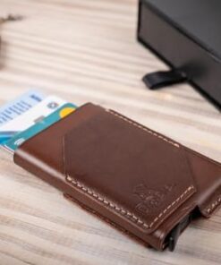 محفظة Rfid من ديبيل™ - حافطة كروت Rfid مزودة من الخارج ب Nfc